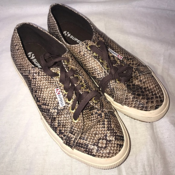 snake print tennis shoes
